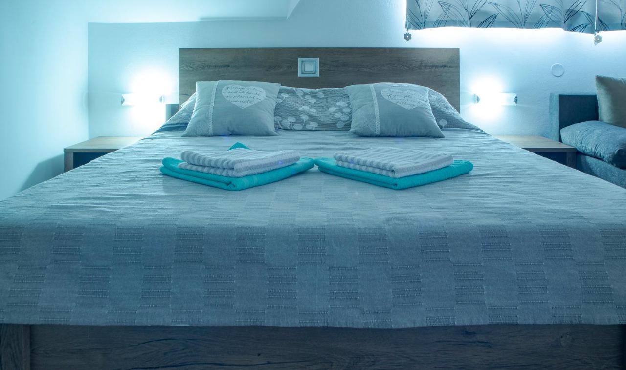 Studio Apartment Karlo Dreznik Grad Bagian luar foto